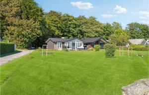 4 Bedroom Beautiful Home In Haarby