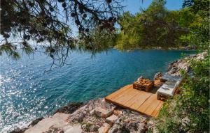 Holiday Home Gdinj With Sea View I