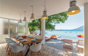 Holiday Home Zuljana 21