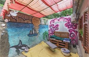 2 Bedroom Cozy Home In Kostrcani