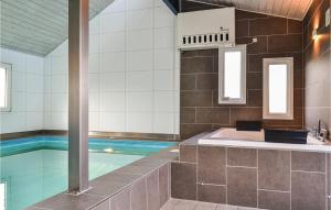 4 Bedroom Gorgeous Home In Hvide Sande