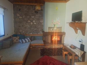Potamolithos Suites 2