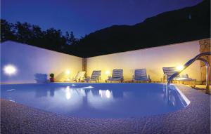 Apartment Podaca With Outdoor Swimming Pool 305