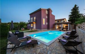 Nice Home In Perci With Outdoor Swimming Pool 