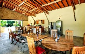 Beautiful Home In Loriol-Sur-Drôme