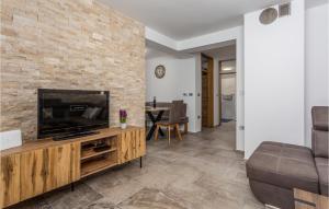 Stunning Home In Muraj With Kitchen