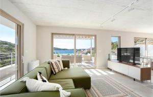 Pet Friendly Home In Rogoznica 