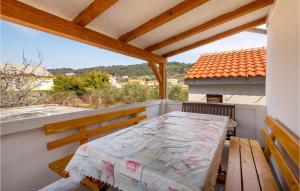 Awesome Apartment In Rab With Wifi 