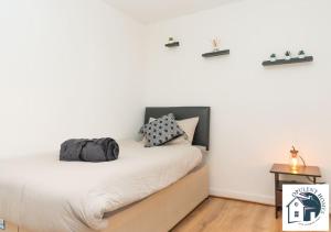 7 Bedroom Home - Contractor Stays - Reading Central