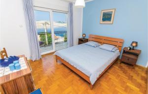 3 Bedroom Beautiful Home In Jadranovo