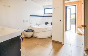 Four-Bedroom Holiday Home In Ebeltoft