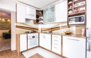 Nice Home In Novi Vinodolski With Wifi 