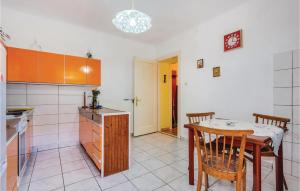 1 Bedroom Beautiful Apartment In Bakar