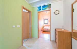 Three-Bedroom Apartment In Bonaci