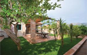 Lovely Home In Split With House Sea View 