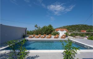 2 Bedroom Amazing Apartment In Murter