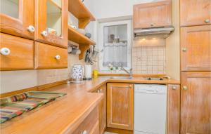 Cozy Apartment In Cizici