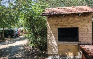 One-Bedroom Apartment In Klek