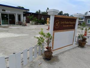 Lovely Paradise Phangan Hotel