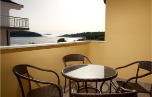 Nice Apartment In Zecevo Rogoznicko