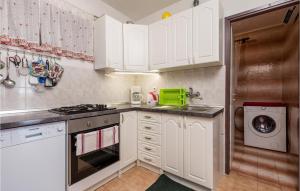 Beautiful Home In Jablanac With Wifi 