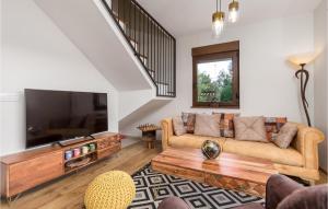 Awesome Home In Gospic With Wifi