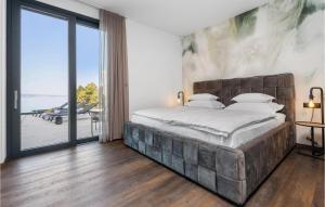 Pet Friendly Home In Omis With Sauna