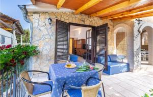1 Bedroom Pet Friendly Apartment In Krnica 