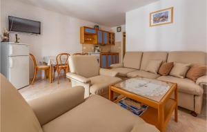 1 Bedroom Pet Friendly Apartment In Krnica 