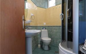 Nice Apartment In Mimice With Wifi