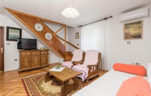 3 Bedroom Nice Home In Barbat Na Rabu