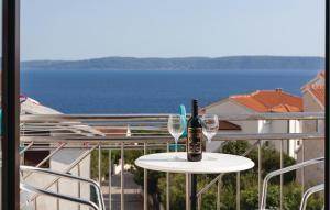 One-Bedroom Apartment In Okrug Gornji