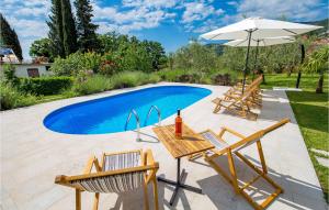 Amazing Apartment In Lovran With Wifi