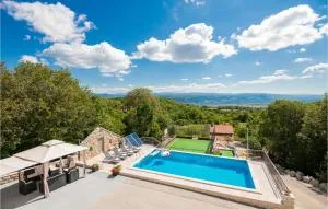 Four-Bedroom Holiday Home In Lokvicici - Lokvičič