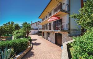 Beautiful Apartment In Lovran With Wifi