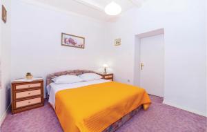 Gorgeous Apartment In Dramalj With Wifi 