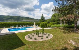 5 Bedroom Gorgeous Home In Bisko 