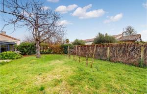 Nice Home In Meschers-Sur-Gironde
