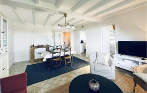 Lovely Apartment In Mauléon Darmagnac