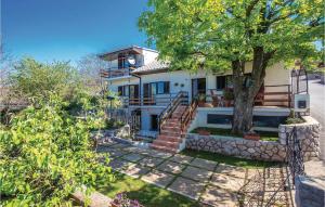 3 Bedroom Lovely Home In Hreljin 