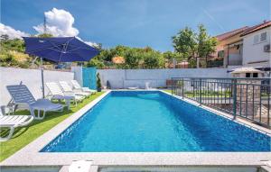 Cozy Apartment In Crikvenica With Wifi 
