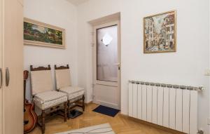 Cozy Apartment In Veli Losinj With Wifi