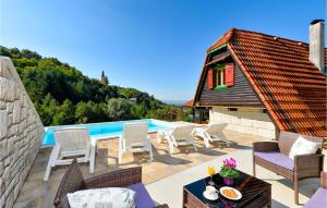 Beautiful Home In Poljanica Bistranska 