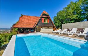 Beautiful Home In Poljanica Bistranska