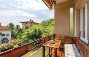 3 Bedroom Stunning Apartment In Lovran