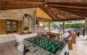 Cozy Home In Kras With Wifi