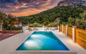 1 Bedroom Cozy Apartment In Klek 
