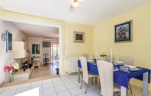 Gorgeous Home In Barbat With House Sea View 