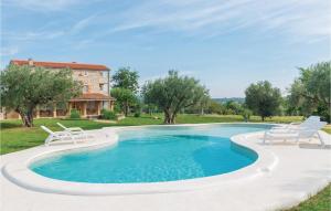 Nice Home In Rovinj With Outdoor Swimming Pool 