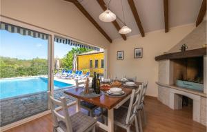 Holiday Home Strmac 25 With Outdoor Swimmingpool